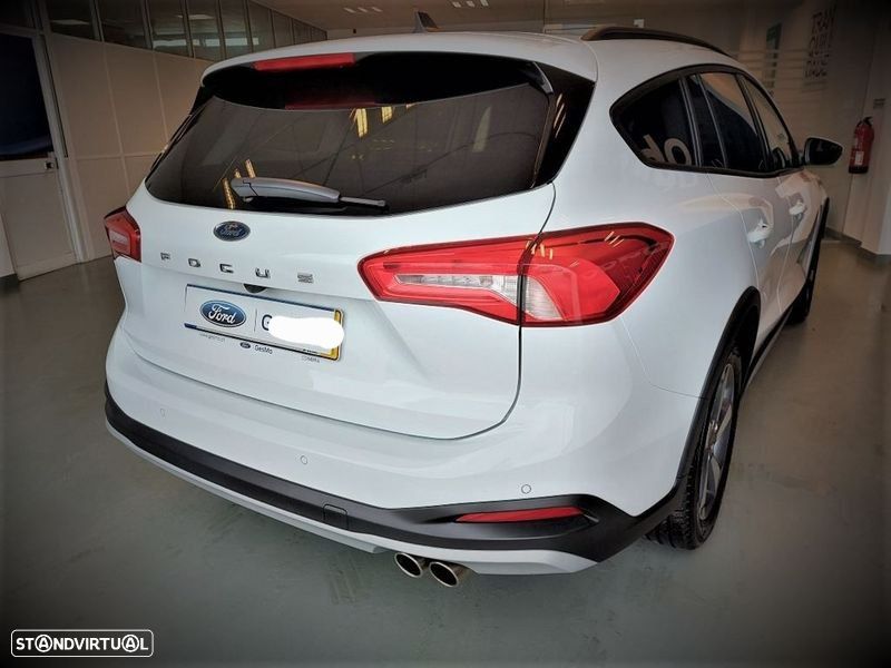 Ford Focus SW 1.0 EcoBoost Active - 4