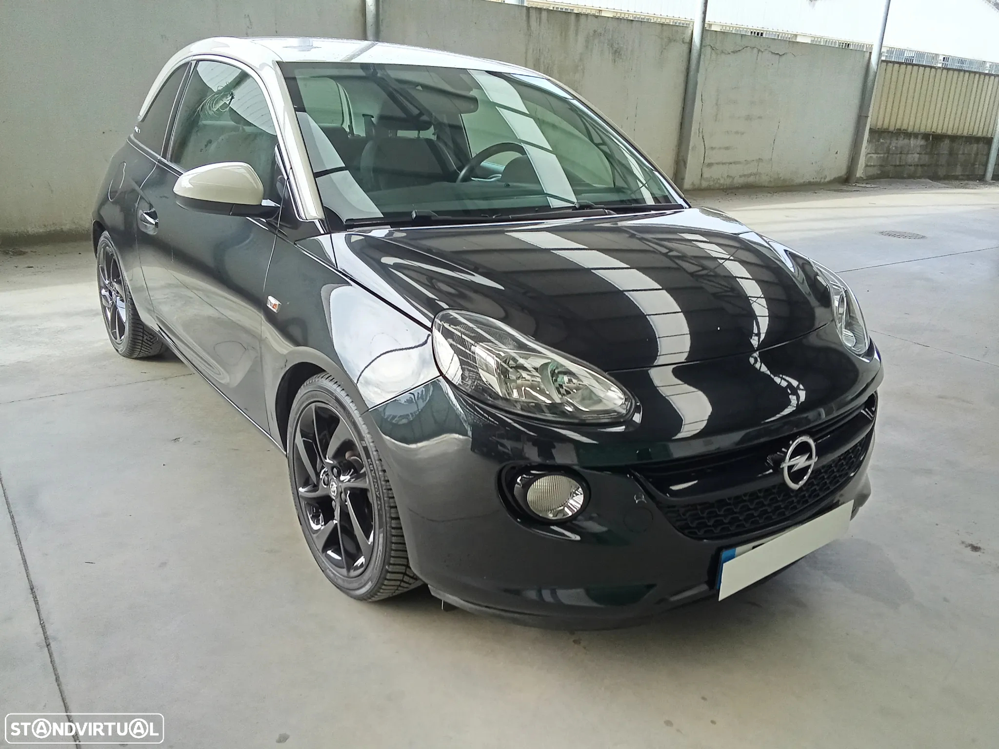 Opel Adam 1.2 S&S Black Jack - 2