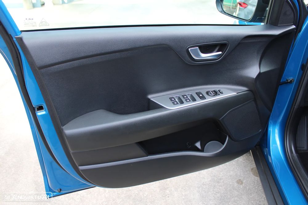 Kia Stonic 1.0 T-GDI GT Line - 47