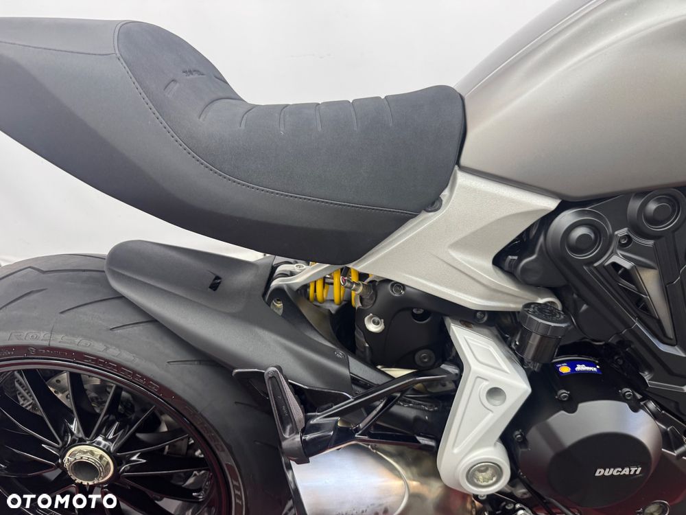 Ducati Diavel - 30