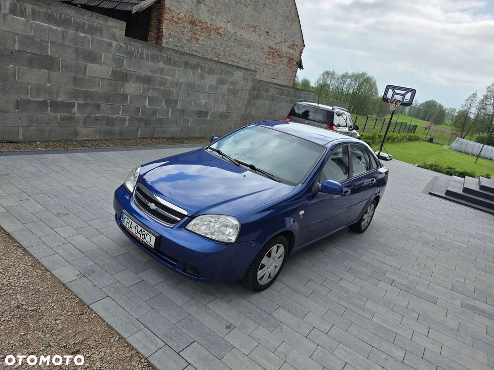 Chevrolet Nubira - 3