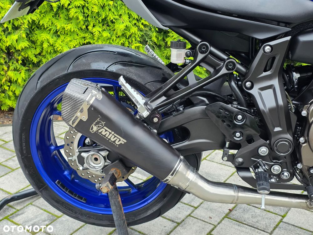 Yamaha MT - 7