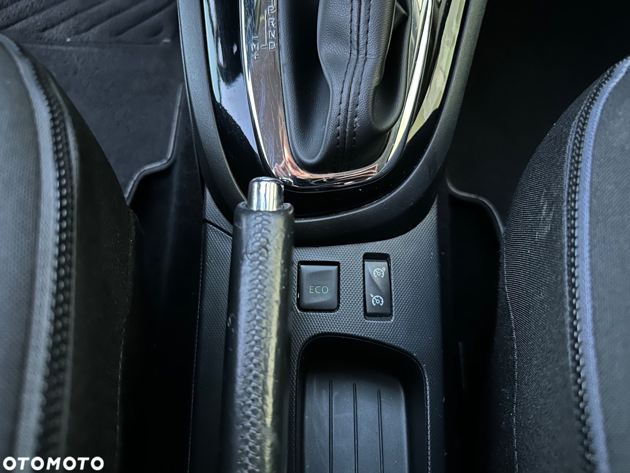 Renault Captur 1.5 dCi Intens EDC - 20