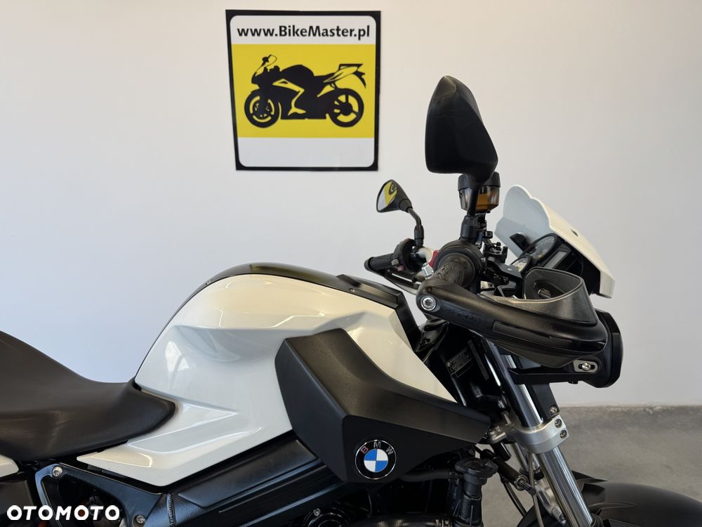 BMW F - 10