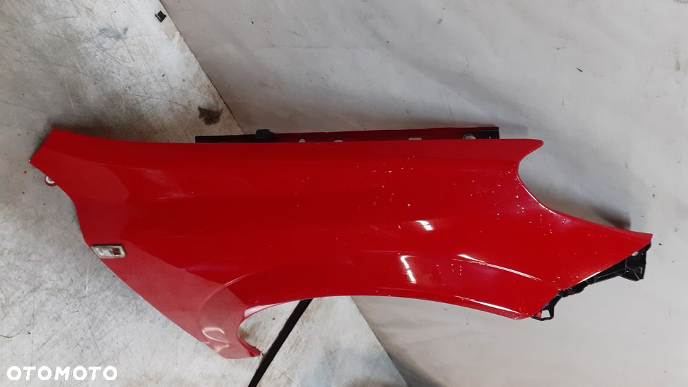 * OPEL ASTRA III H BŁOTNIK PRZÓD PRZEDNI PRAWY Y547 CZERWONY - 3