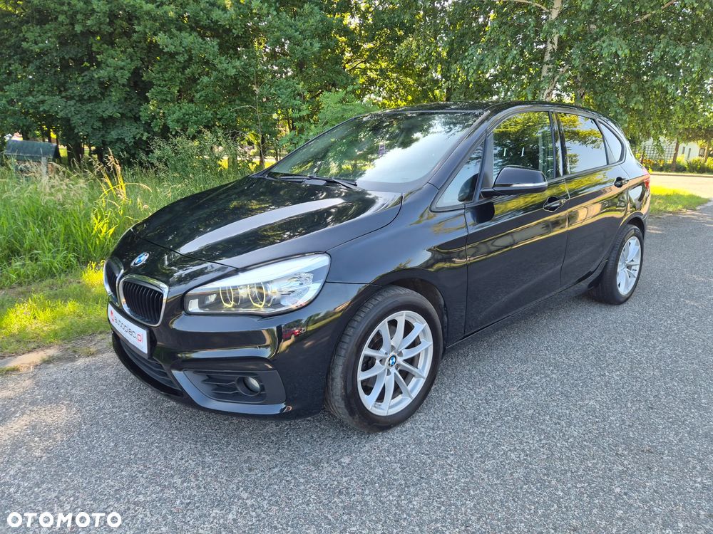 BMW Seria 2 216d Sport Line - 4