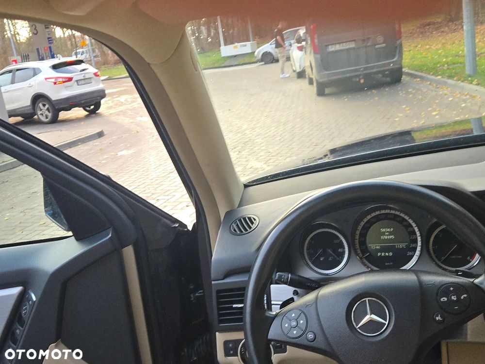 Mercedes-Benz GLK 220 CDI 4Matic (BlueEFFICIENCY) 7G-TRONIC - 17