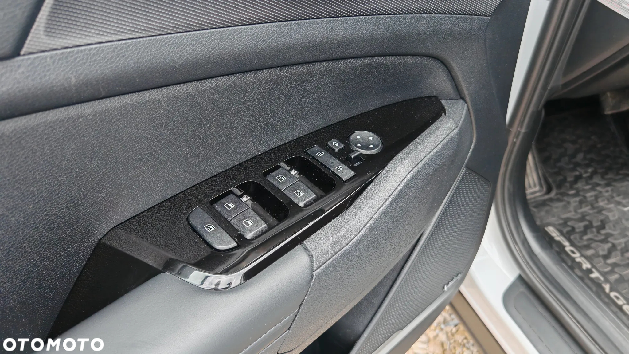 Kia Sportage - 5