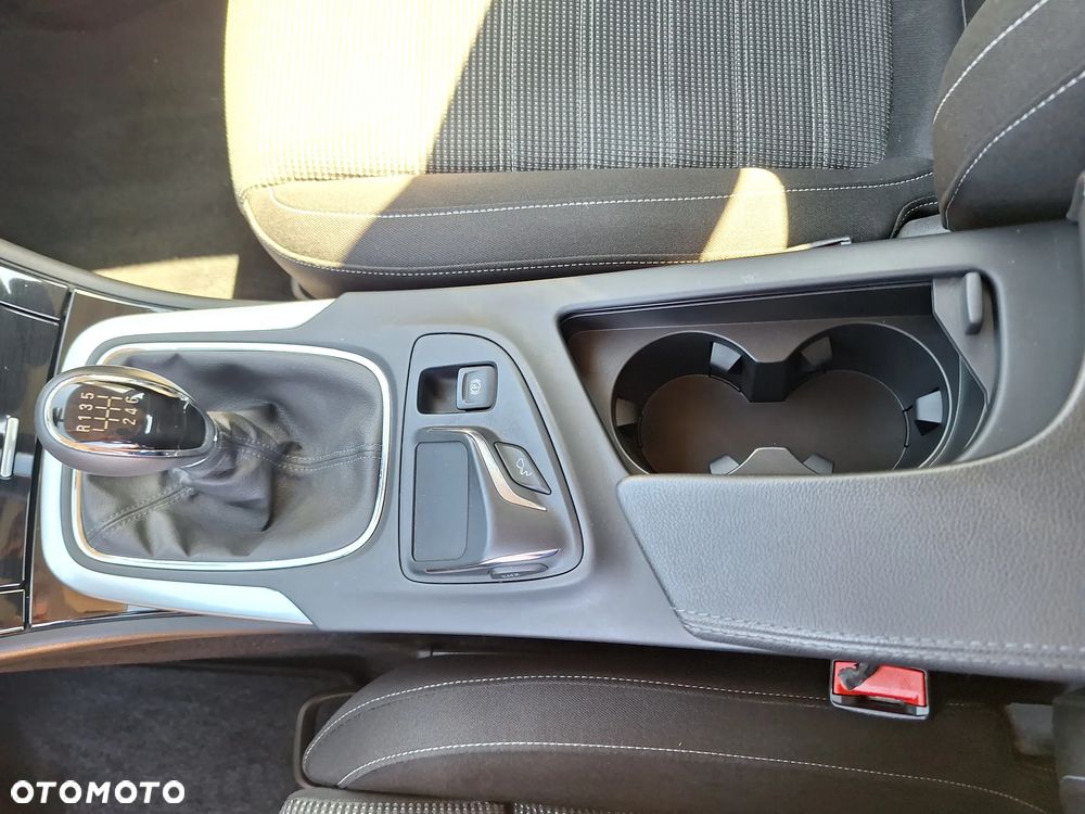 Opel Insignia 2.0 Turbo 4x4 Edition - 31