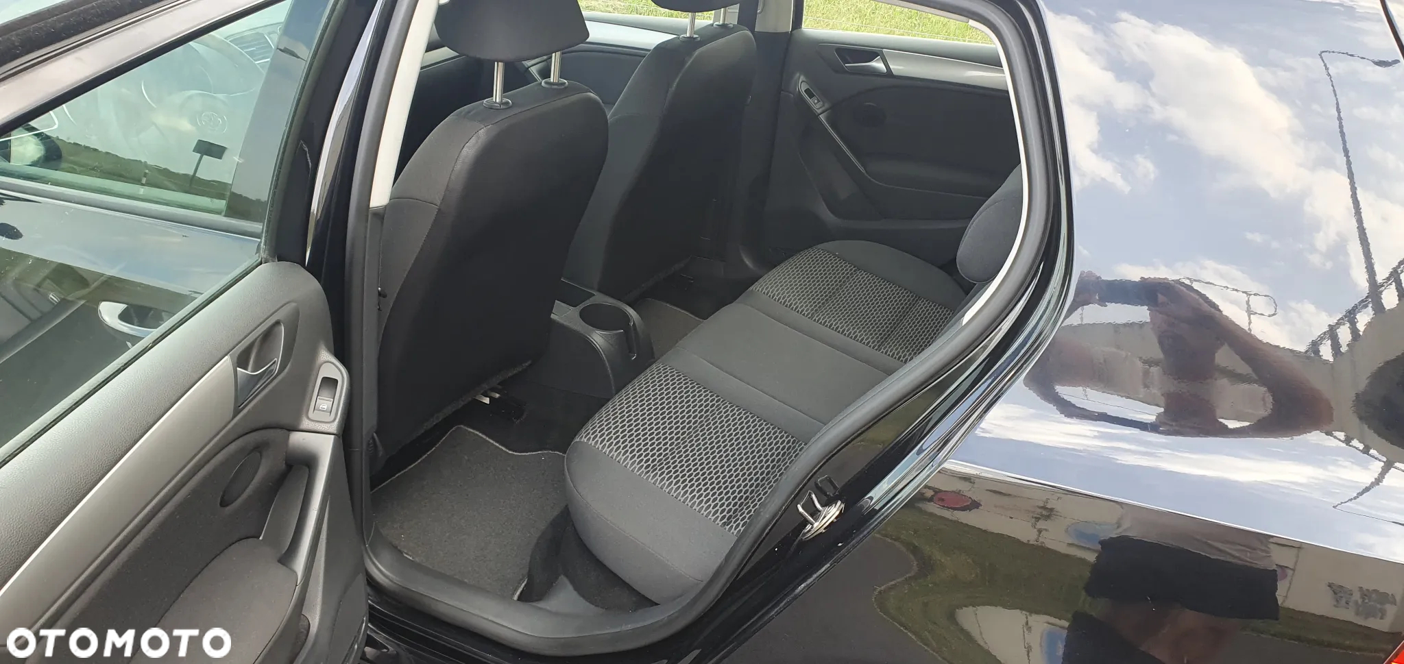 Volkswagen Golf - 8