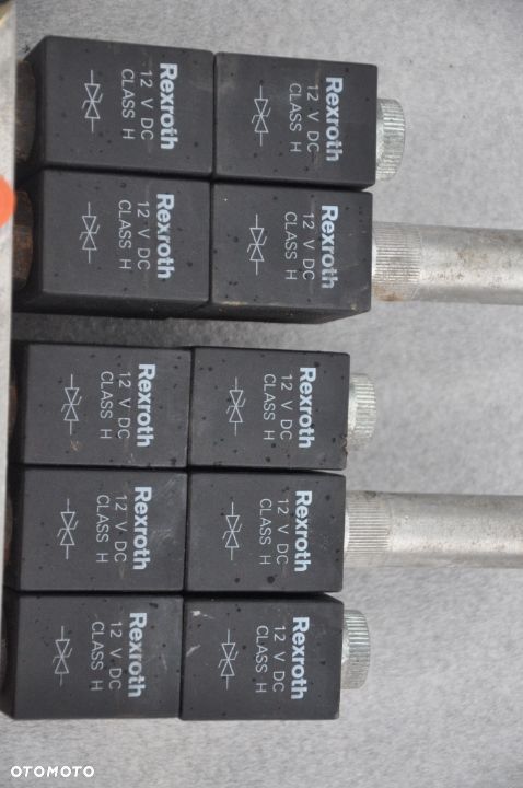 ROZDZIELACZ CEWKA MANITOU 160 ATJ NR 0F.E07307CC020 - 3
