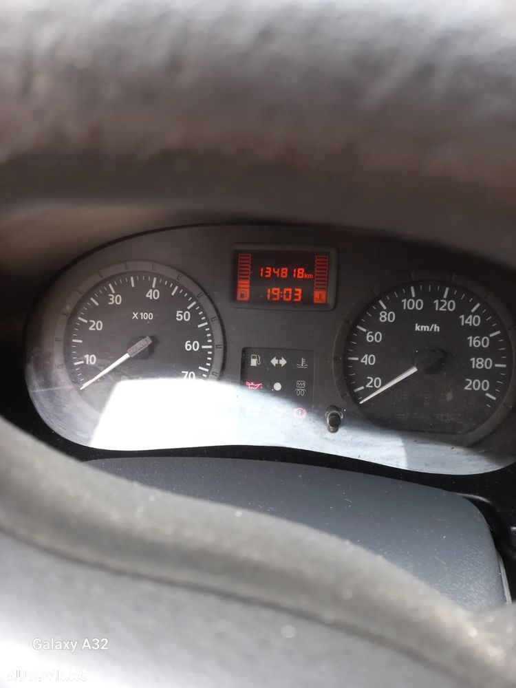 Dacia Logan Express 1.5 dCi - 10