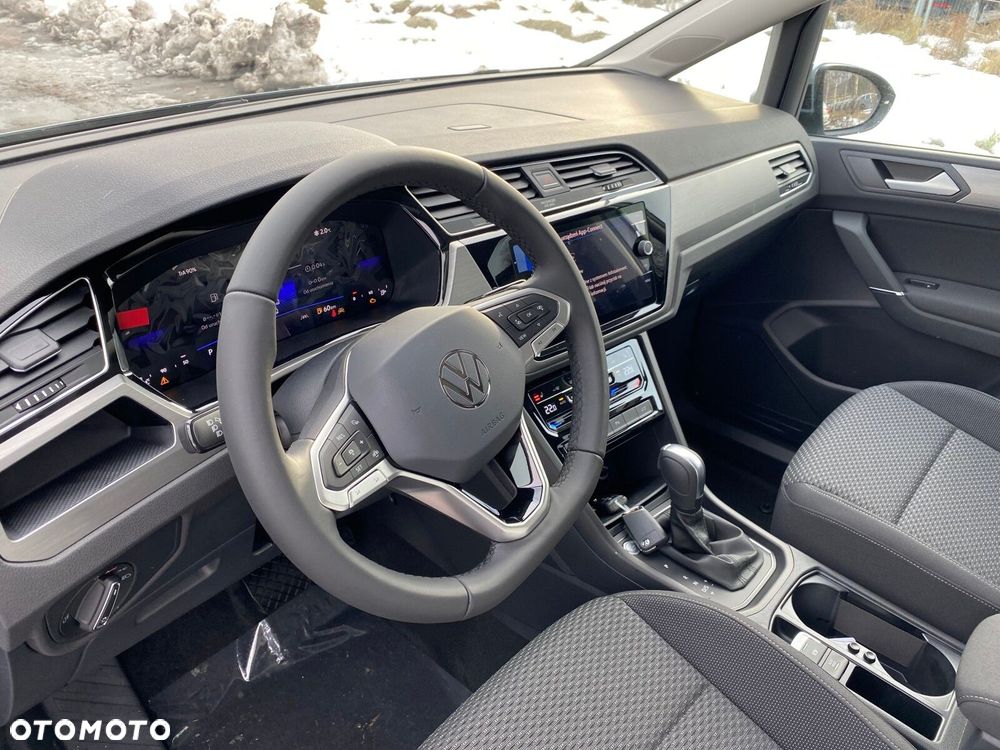 Volkswagen Touran 1.5 TSI EVO Comfortline Plus DSG - 9