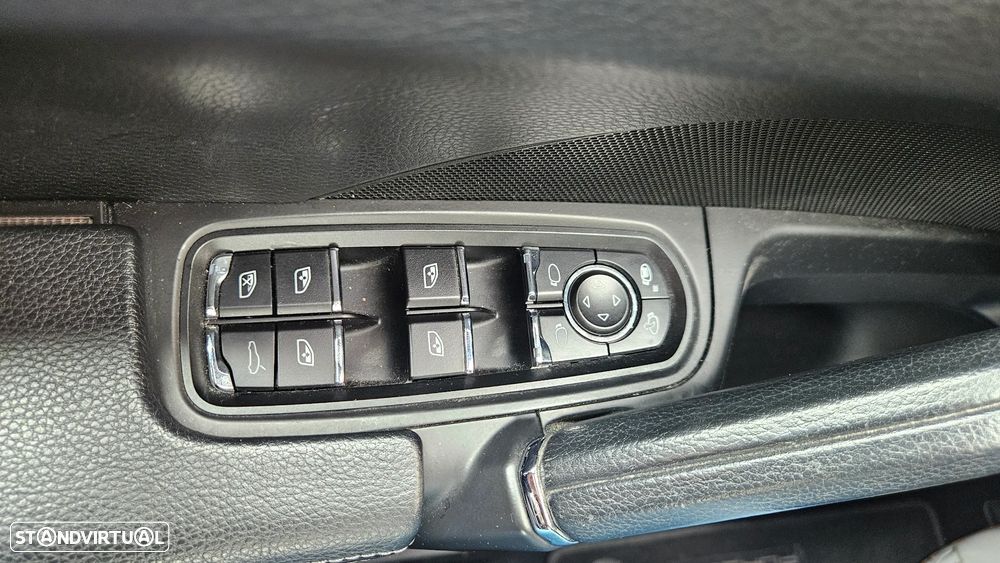 Porsche Cayenne ver-standard - 22