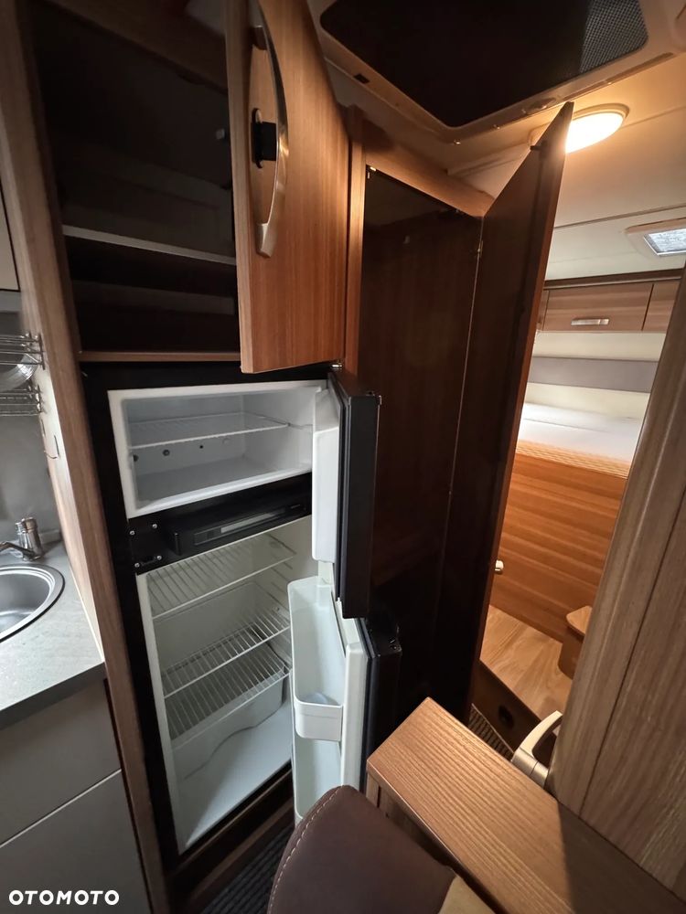 Fiat Kamper Alkowa  6 osobowy Fiat Ducato Weinsberg Cara Home 2018 - 21