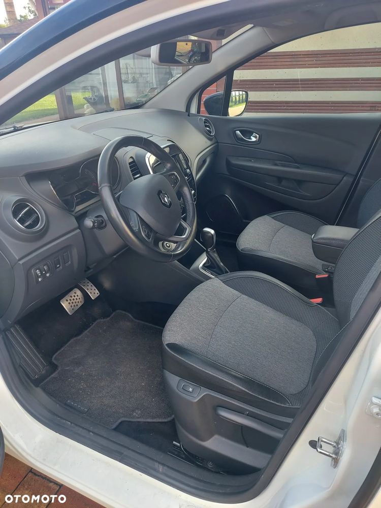 Renault Captur ENERGY TCe 120 EDC LIMITED - 6