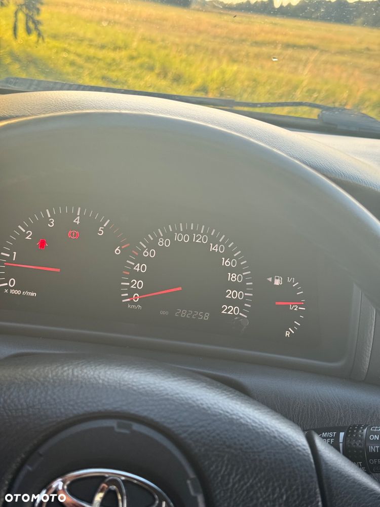 Toyota Corolla - 6