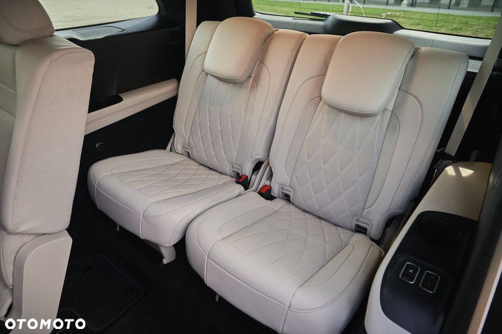 Mercedes-Benz GLS AMG 63 4Matic+ 9G-TRONIC AMG Line Premium Plus - 24