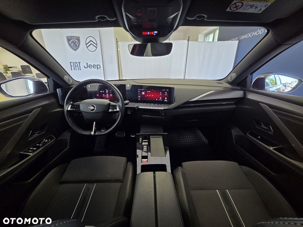 Opel Astra 1.2 T GS S&S - 13