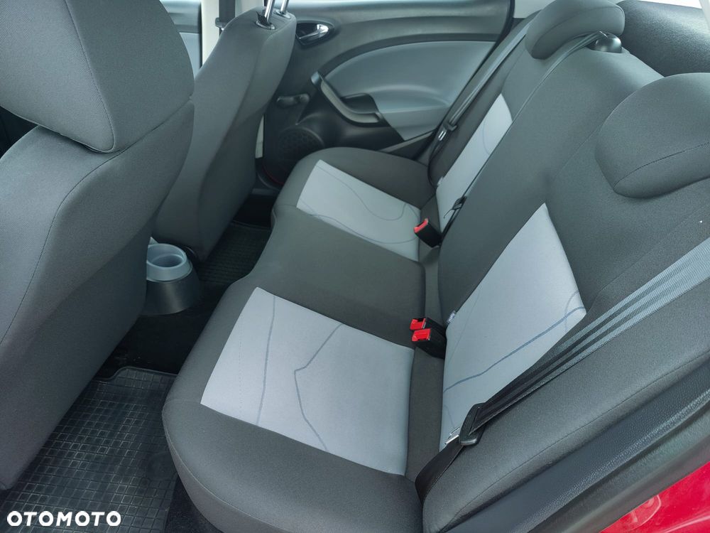 Seat Ibiza 1.4 16V Reference - 9
