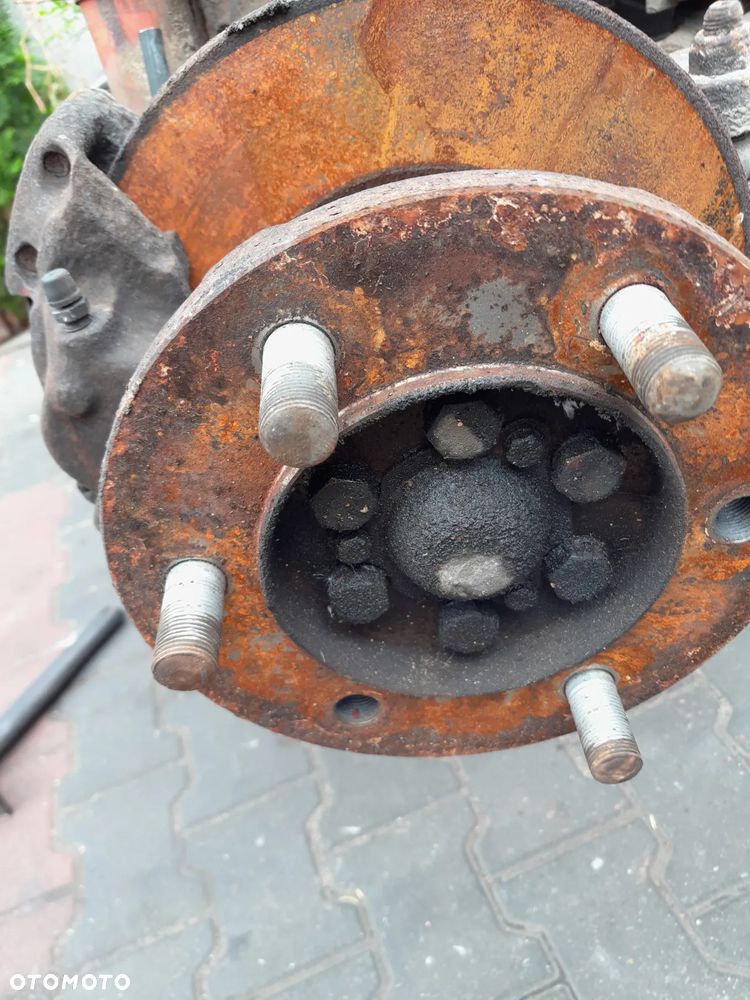 Zwrotnica prawa Iveco Daily 95r - 1