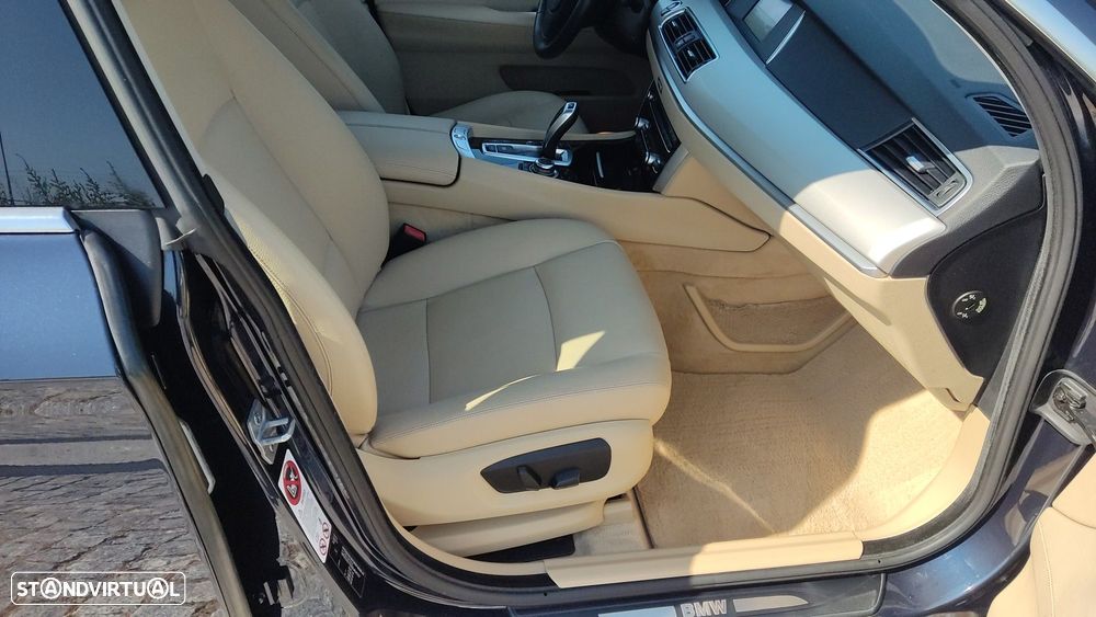 BMW 520 Gran Turismo d Line Luxury - 6