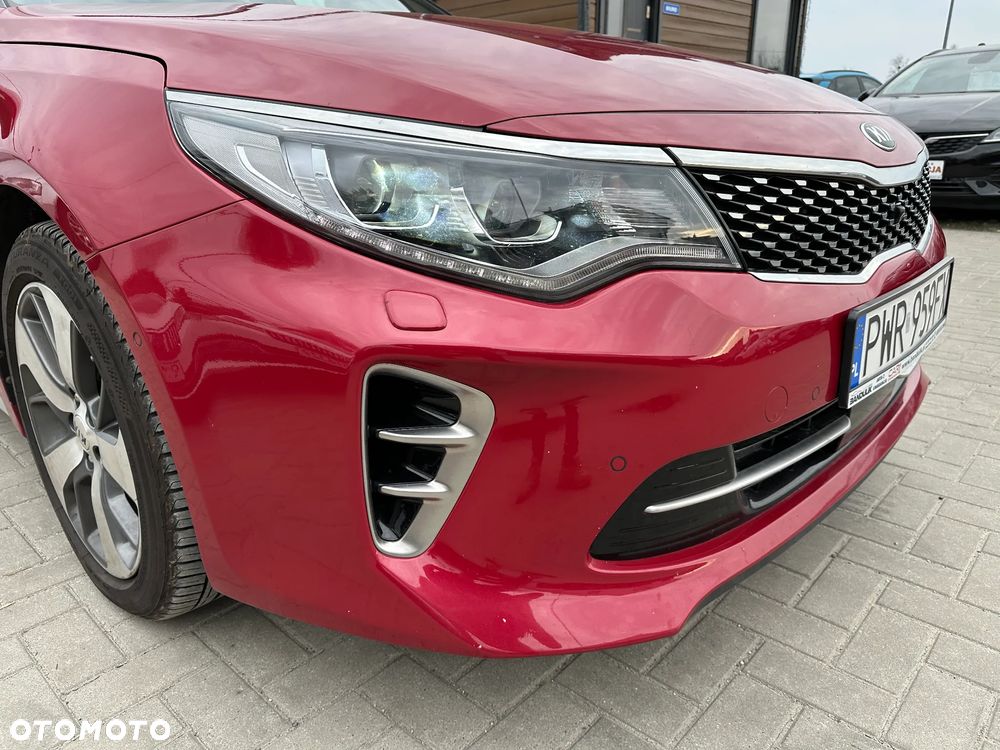 Kia Optima - 38