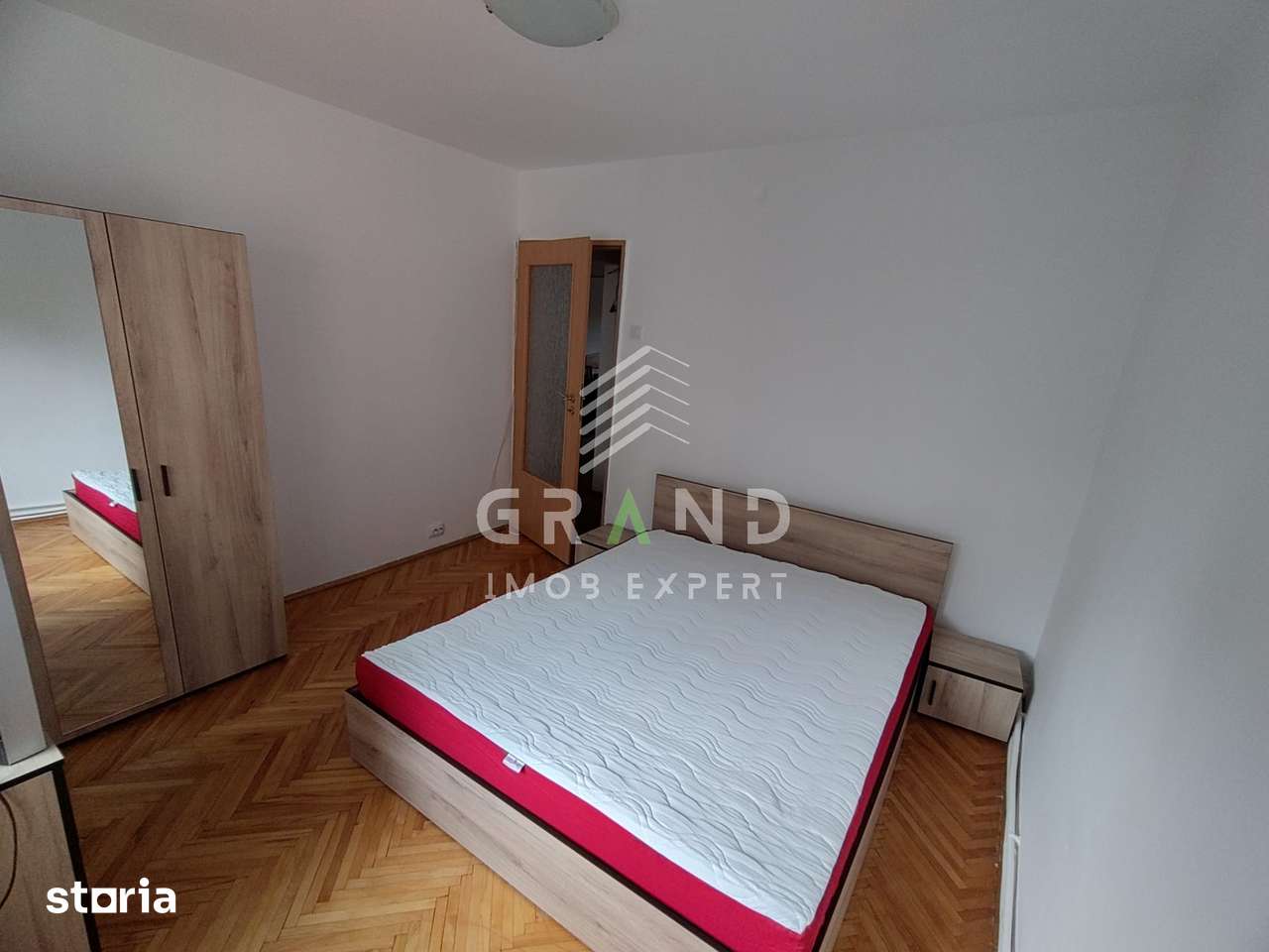 4 camere | Str.Nicolae Titulescu/Gheorgheni | Etaj 2/4 | 78 mp+balcon - Imagine principală: 2/12