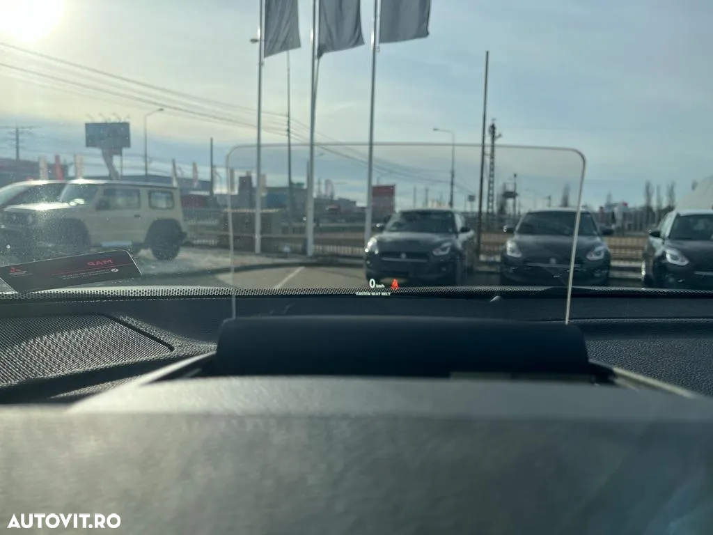 Mitsubishi Eclipse-Cross - 7