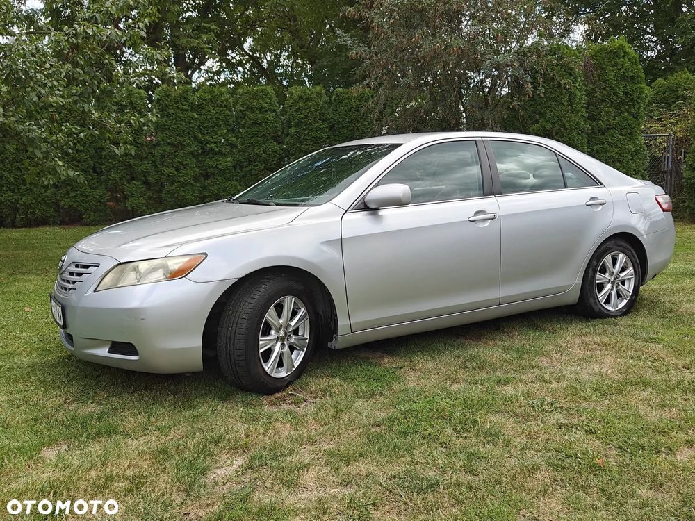 Toyota Camry 2.4 SE - 4
