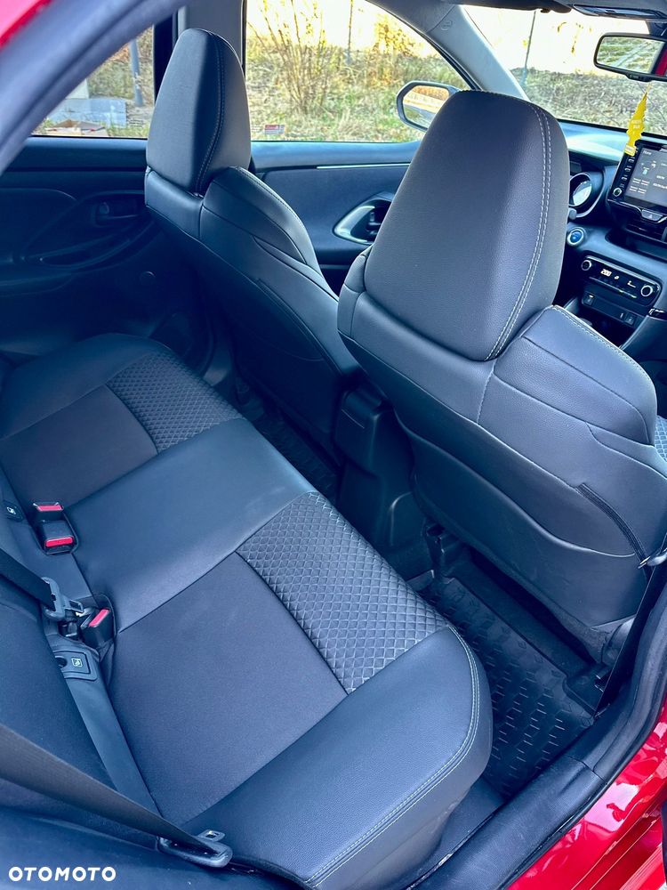 Toyota Yaris Hybrid 1.5 Selection Style - 26