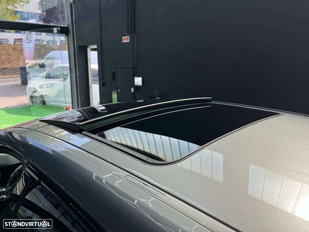 BMW 116 d Pack 50 anos M Auto - 30