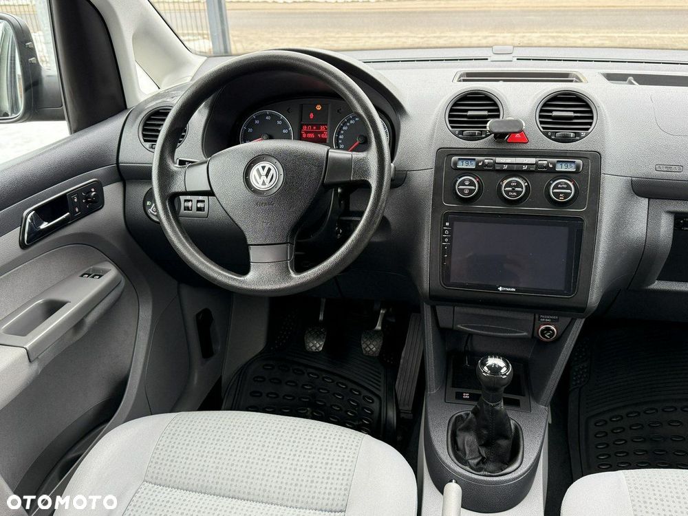 Volkswagen Caddy - 30
