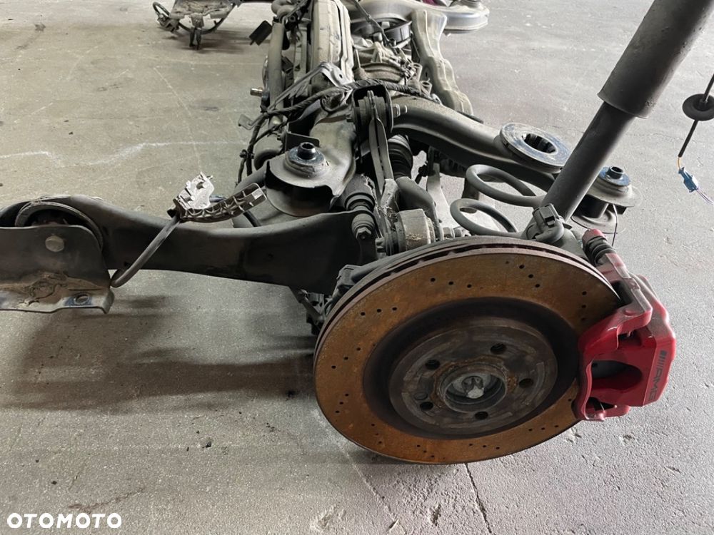 mercedes CLA 118 A177 AMG wahacz Piasta  amortyzator drazek tylne tylny - 4