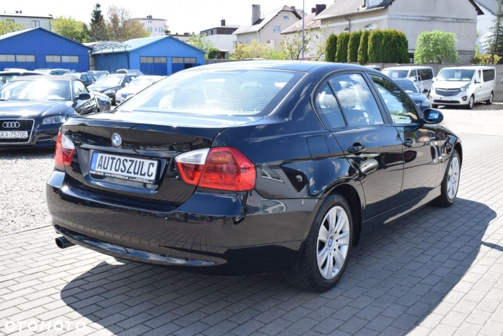 BMW Seria 3 - 10