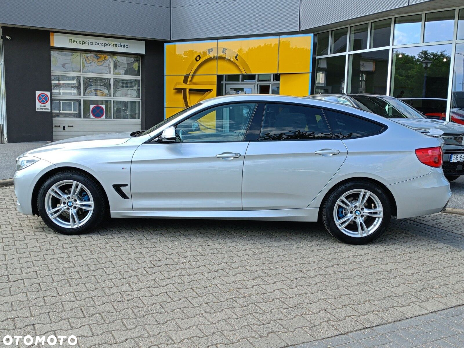 BMW 3GT 318d M Sport - 2