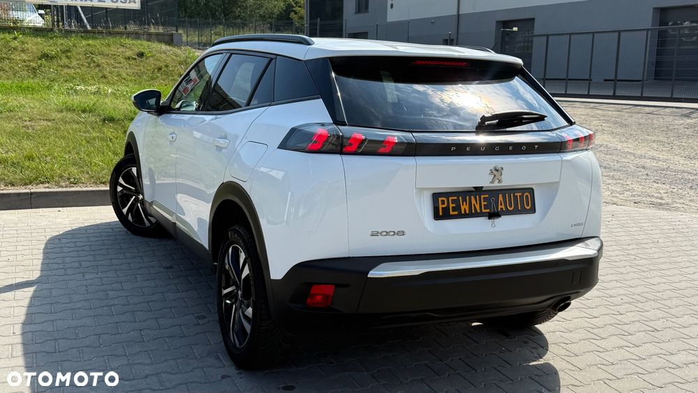 Peugeot 2008 1.5 BlueHDi Allure S&S EAT8 - 32