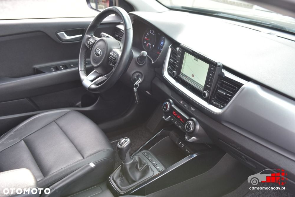 Kia Stonic - 24