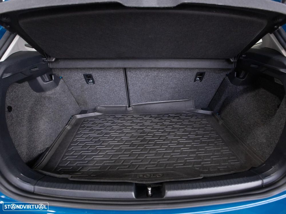 VW Polo 1.6 TDI Highline DSG - 14