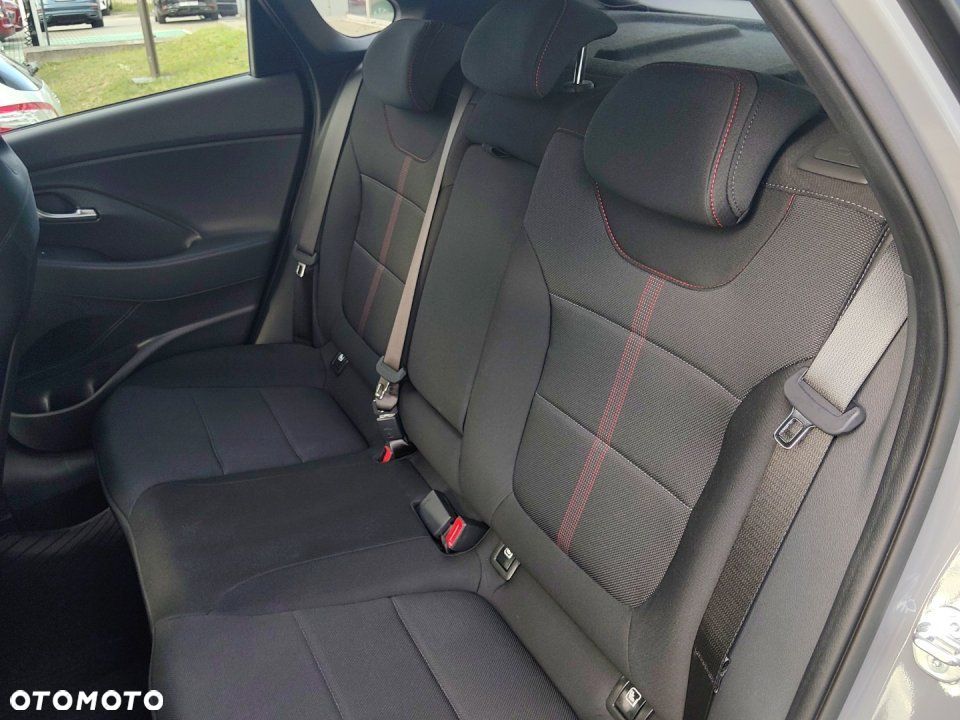 Hyundai i30 - 17