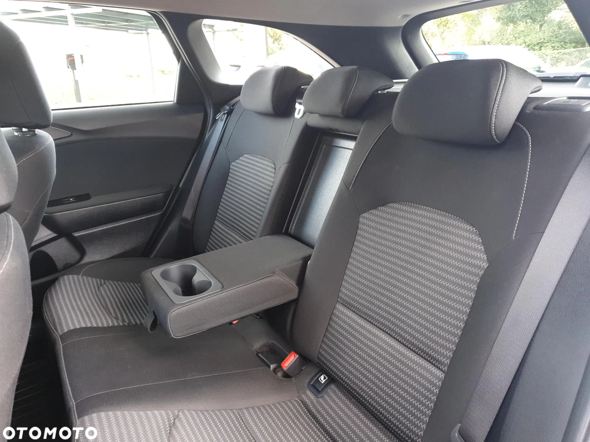 Kia Ceed 1.5 T-GDI M - 16