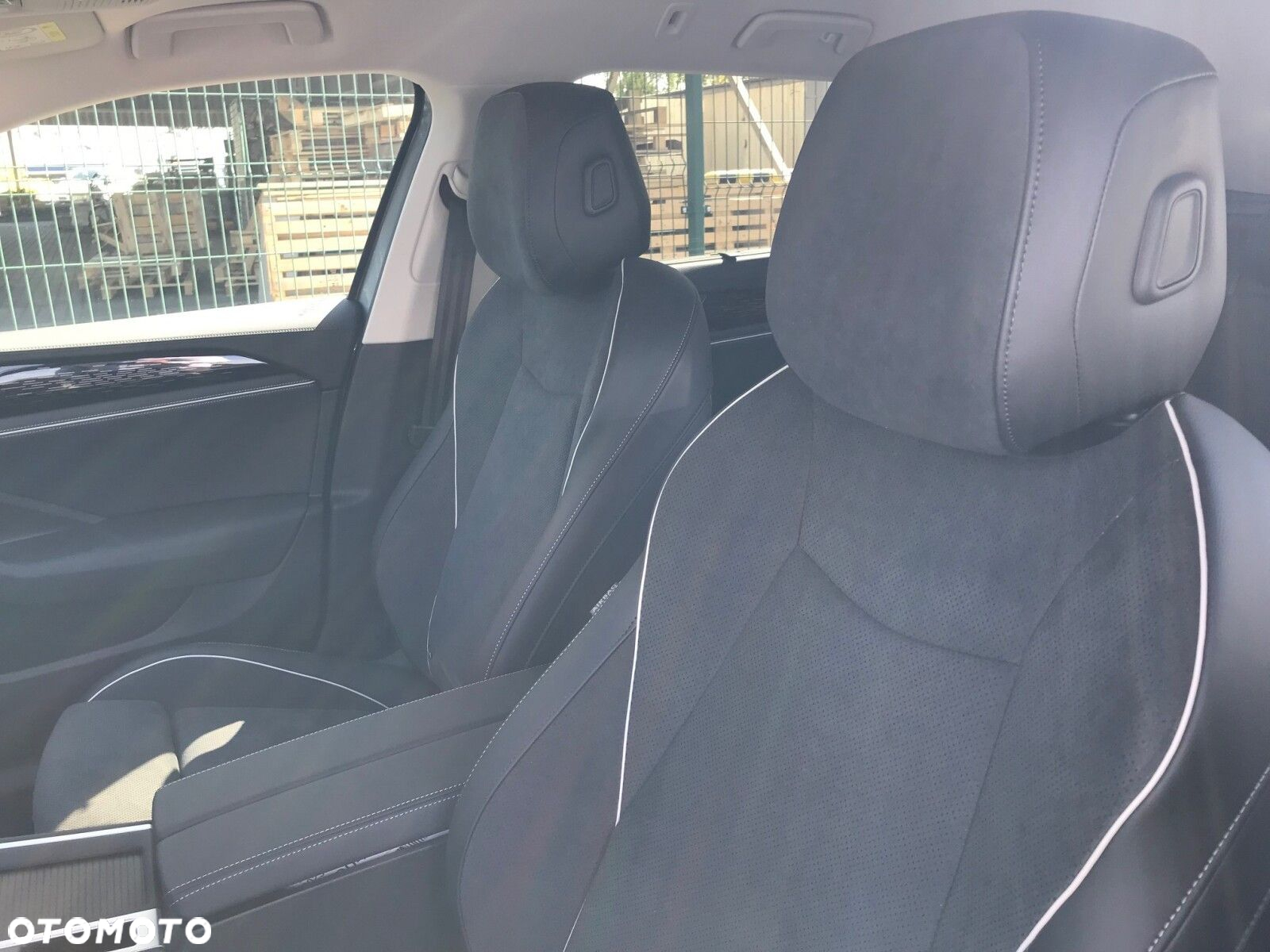 Volkswagen Passat - 10