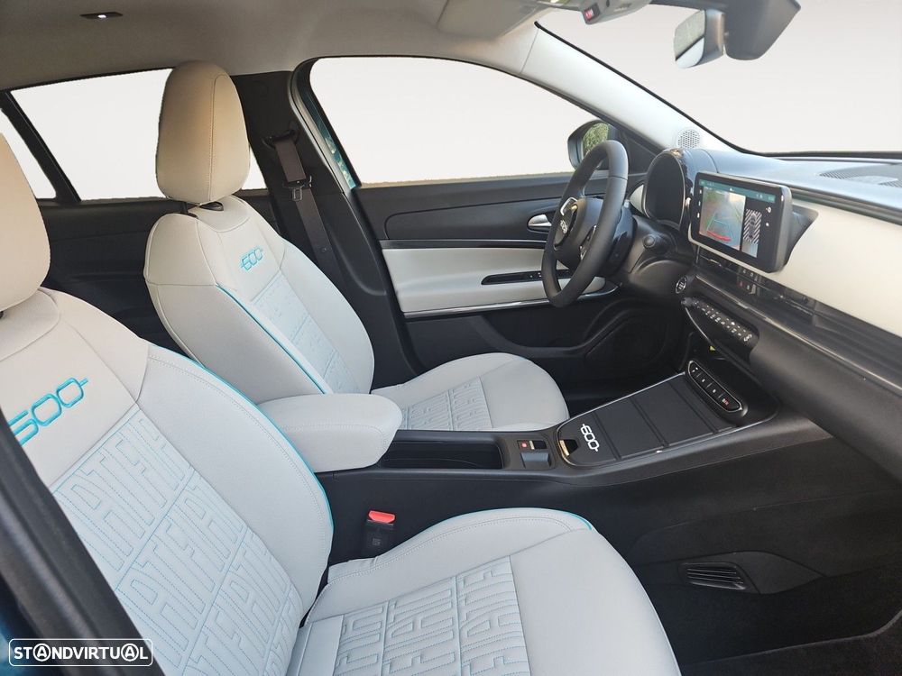 Fiat 600 1.2 Hybrid La Prima - 15