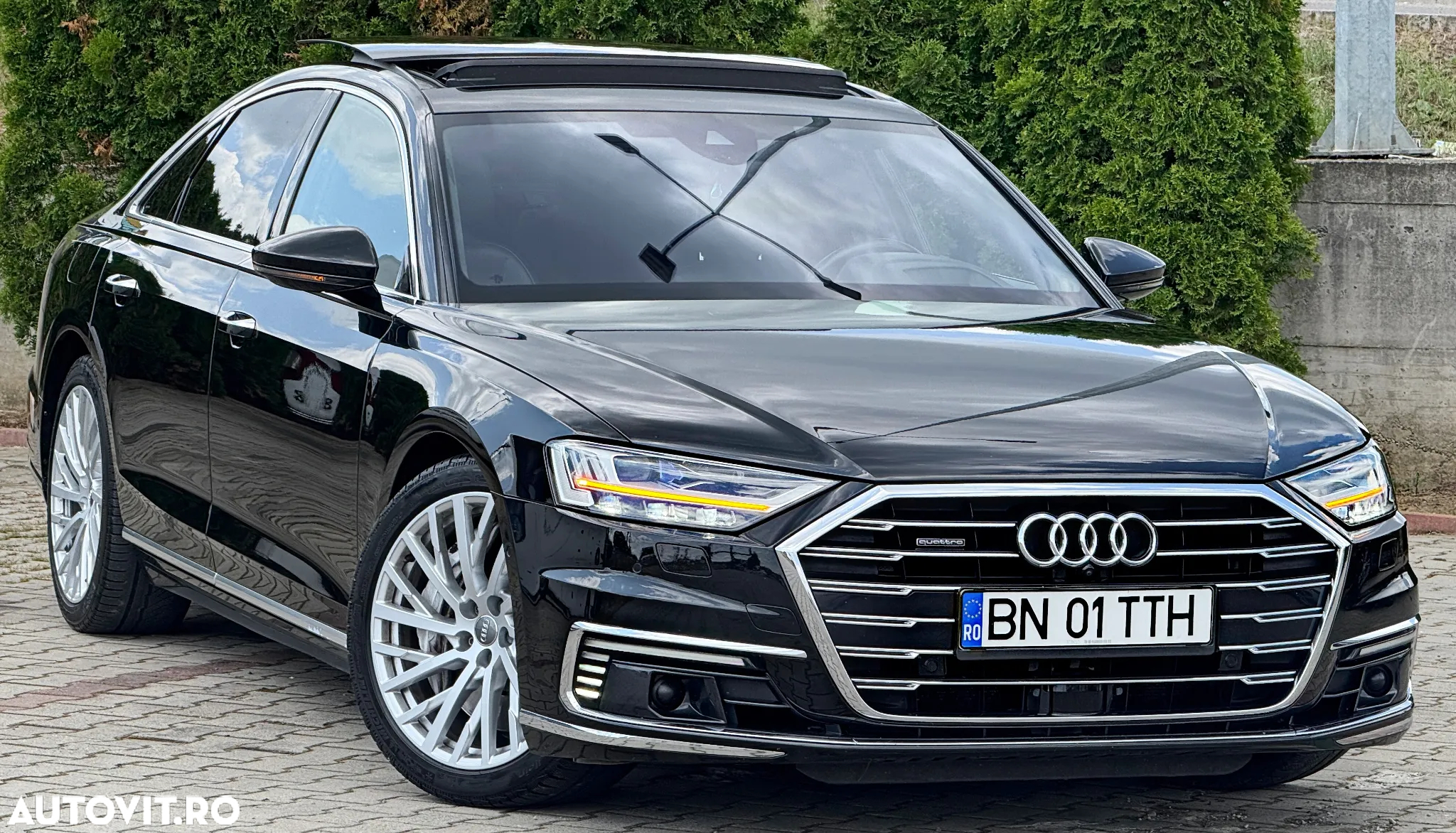 Audi A8 - 2