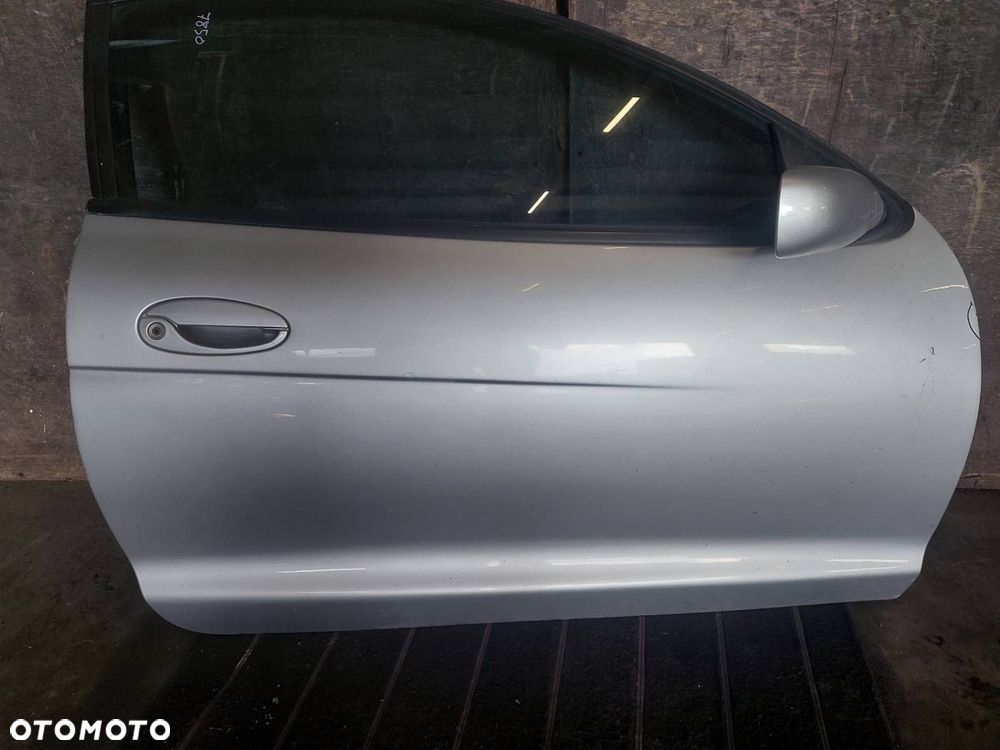 DRZWI KOMPLETNE PRAWY PRZÓD FORD PUMA I COUPE 61 ID: 238155 - 2