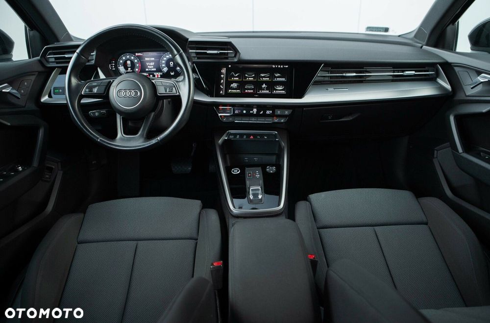 Audi A3 Limousine 35 TFSI Sport S tronic - 31