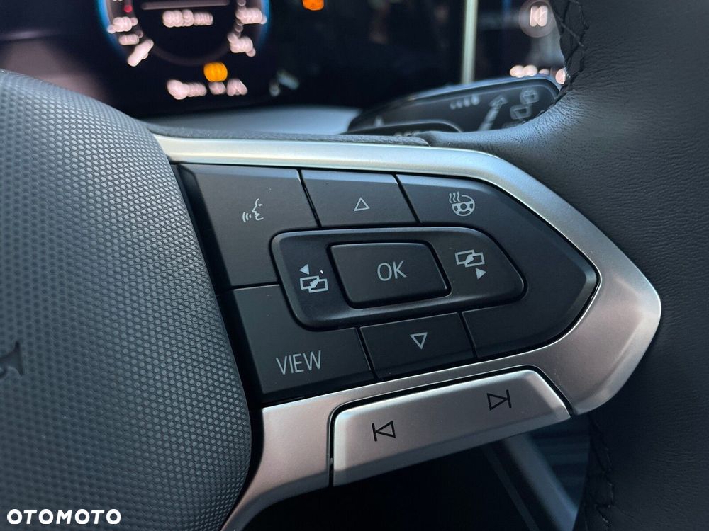 Volkswagen Golf - 18