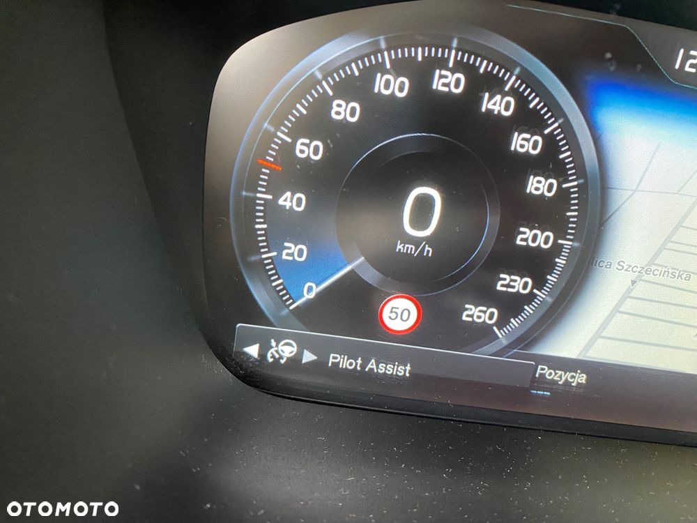 Volvo V60 D4 Geartronic Summum - 30