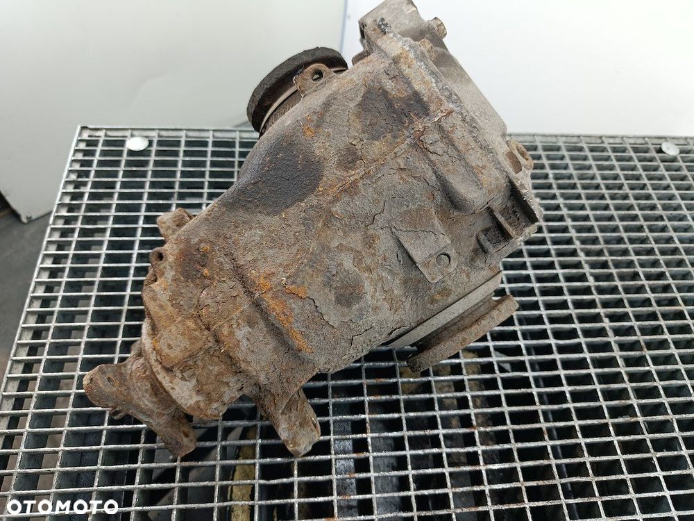 DYFERENCJAŁ TYŁ BMW 3 E91 7566169  3.07 2.0 D 318d - 2