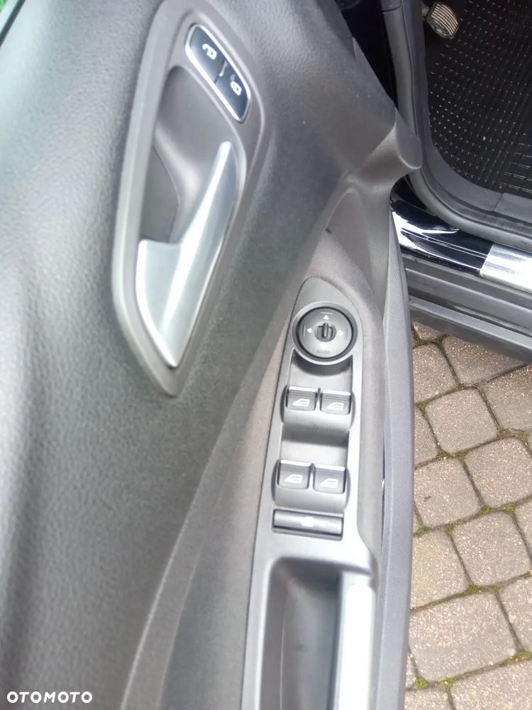 Ford C-MAX - 18